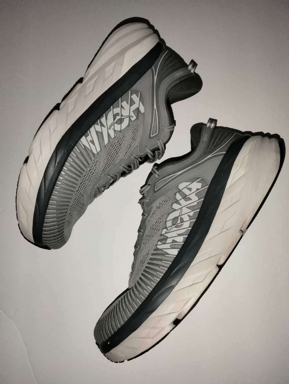 Hoka One One (Size 11.5) Men's Gray & White M Bondi 7 Running Athletic Sneakers